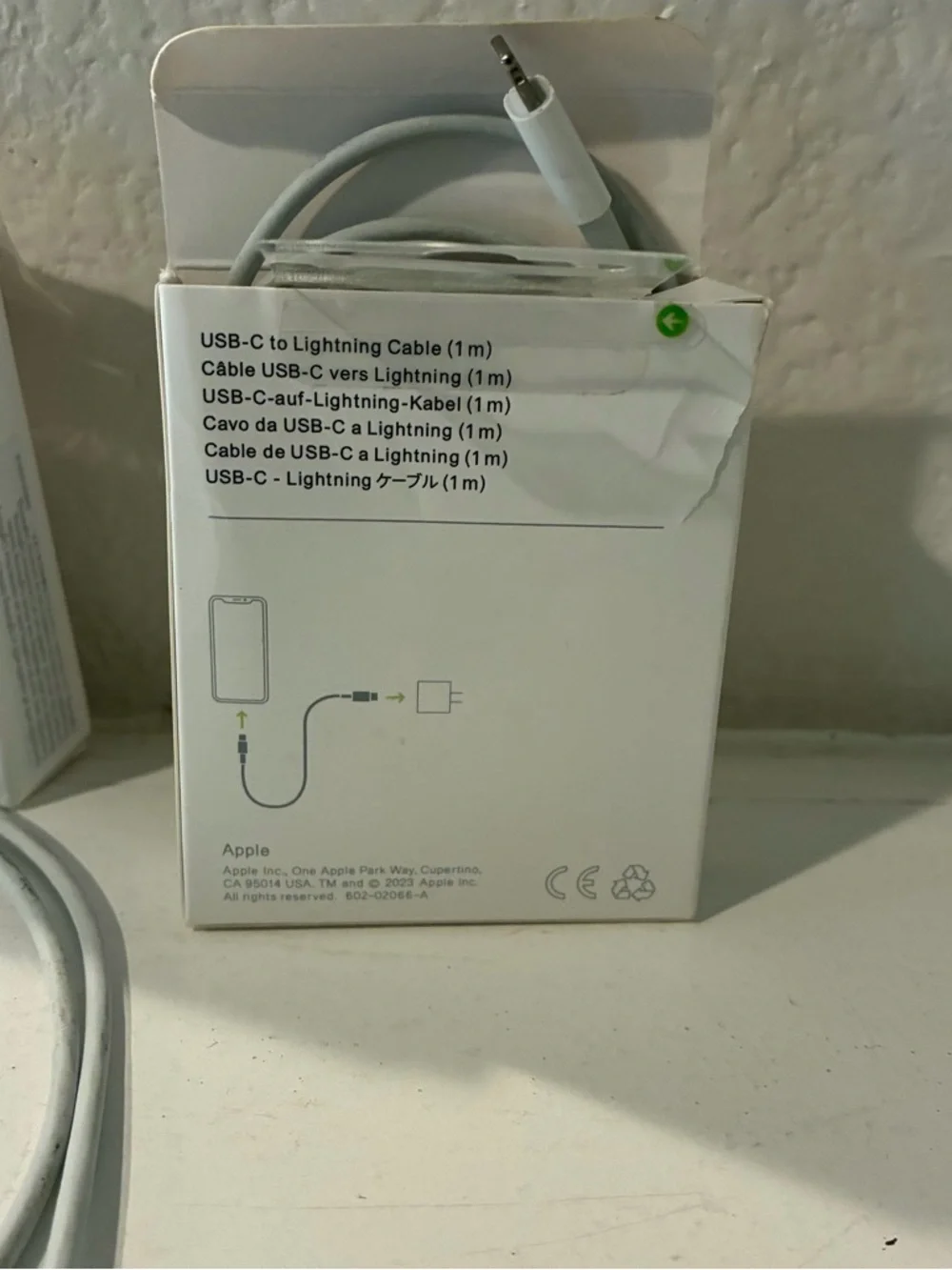 Apple USB-C to Lightning Cable (White) - 1m - Pack of 2 with boxes